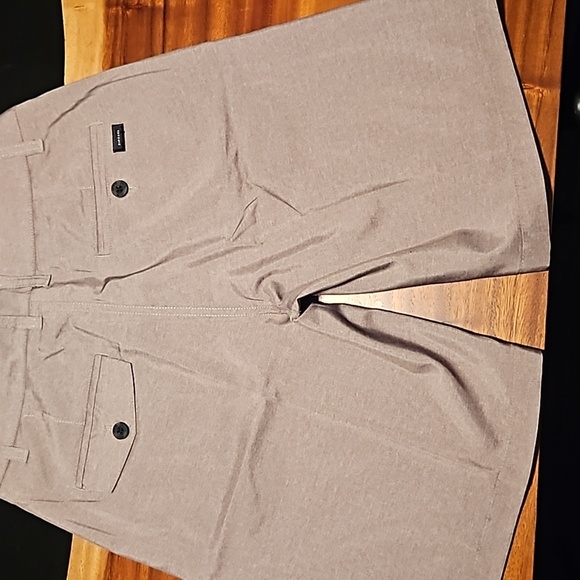 RIP CURL BOY'S BOARDWALK SHORTS: VARIOUS SIZES - Picture 2 of 12